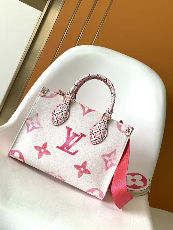 Louis Vuitton bag - LITELUX