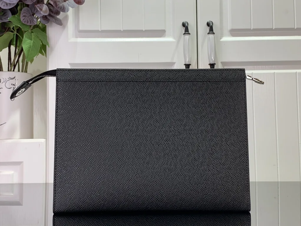 Louis Vuitton bag - LITELUX