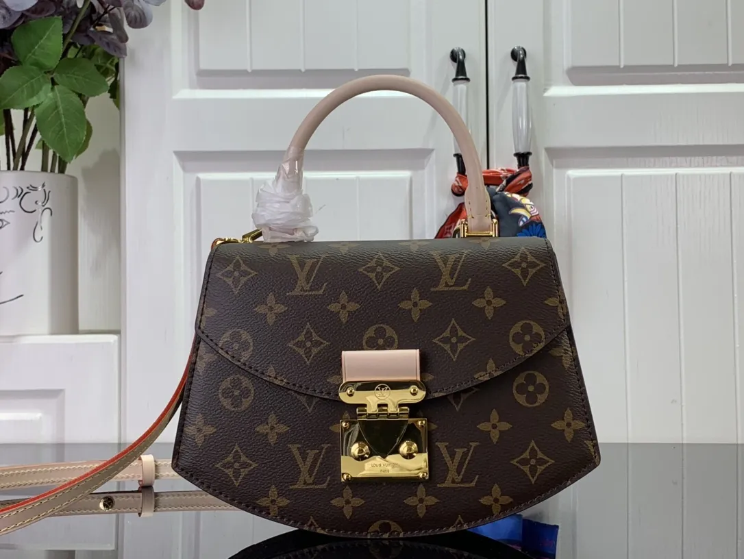 Louis Vuitton bag - LITELUX