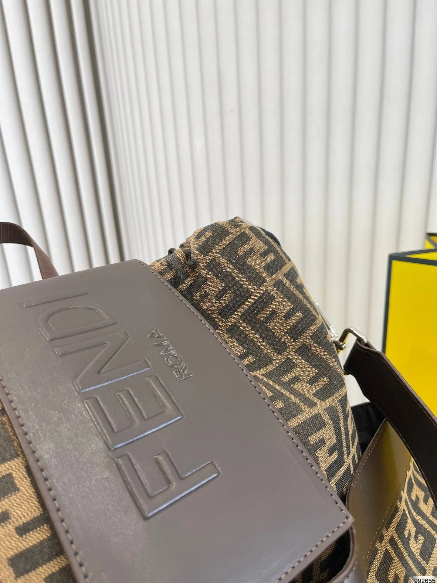 FENDI new backpack Brown/Black Size:34*44cm - LITELUX