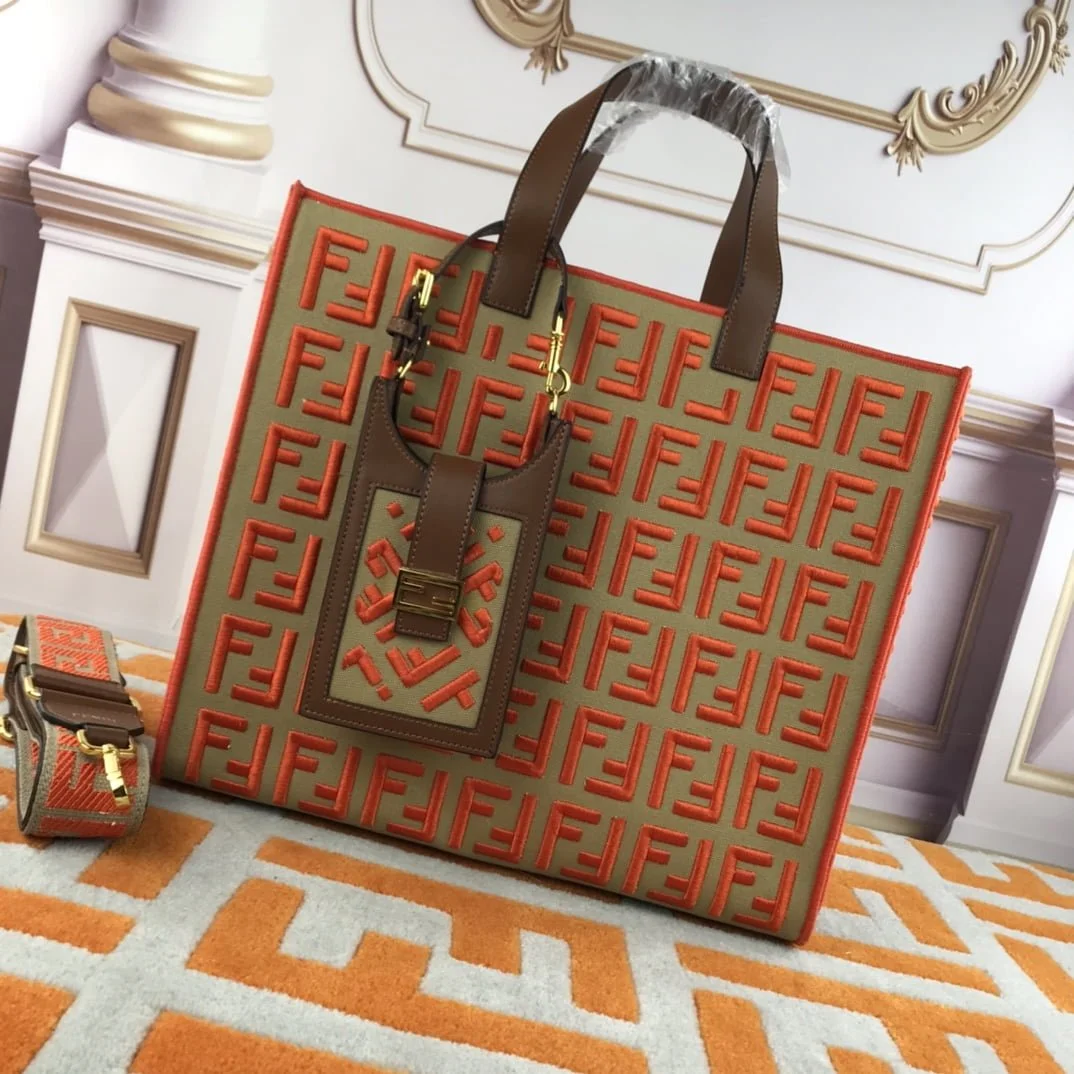 FENDI peekaboo Canvas Tote with mobile phone bag Red 2118 Size: 37*32 cm - LITELUX
