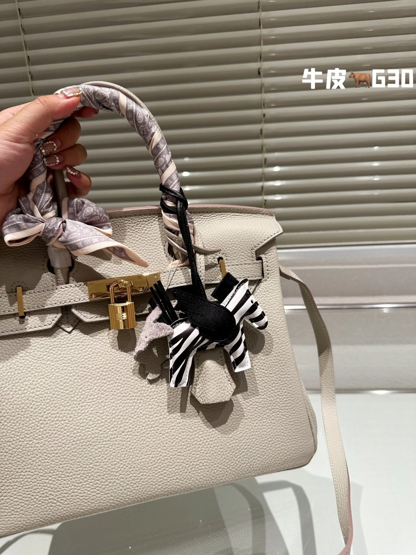 Hermès Birkin Togo Calf Gold Hardware Cream White size: 30Cm/ 25Cm - LITELUX