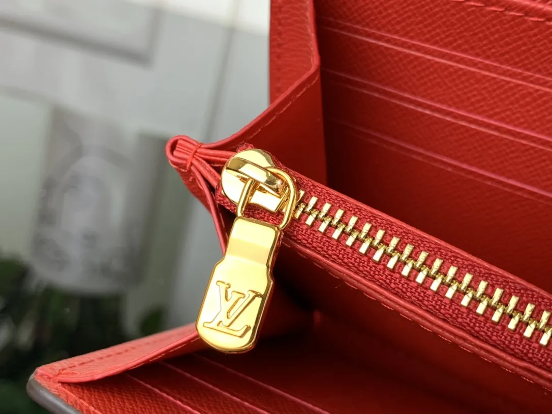 Louis Vuitton bag - LITELUX