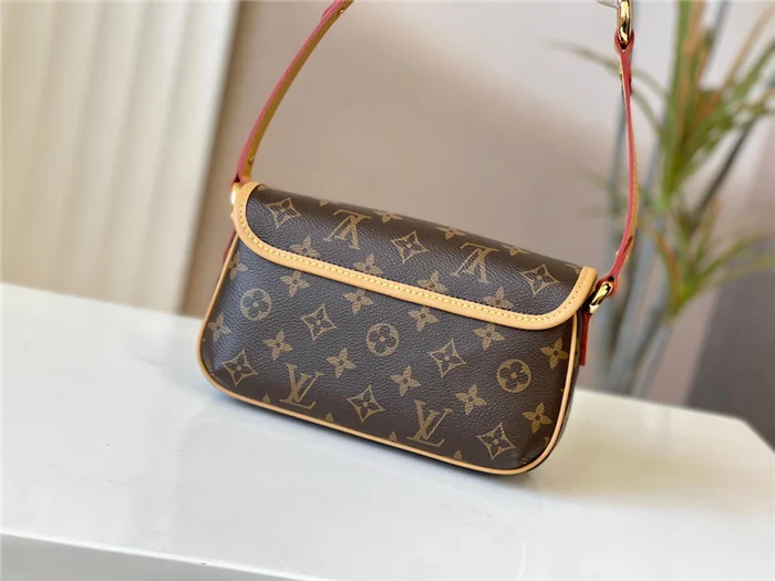 Louis Vuitton Bag - LITELUX