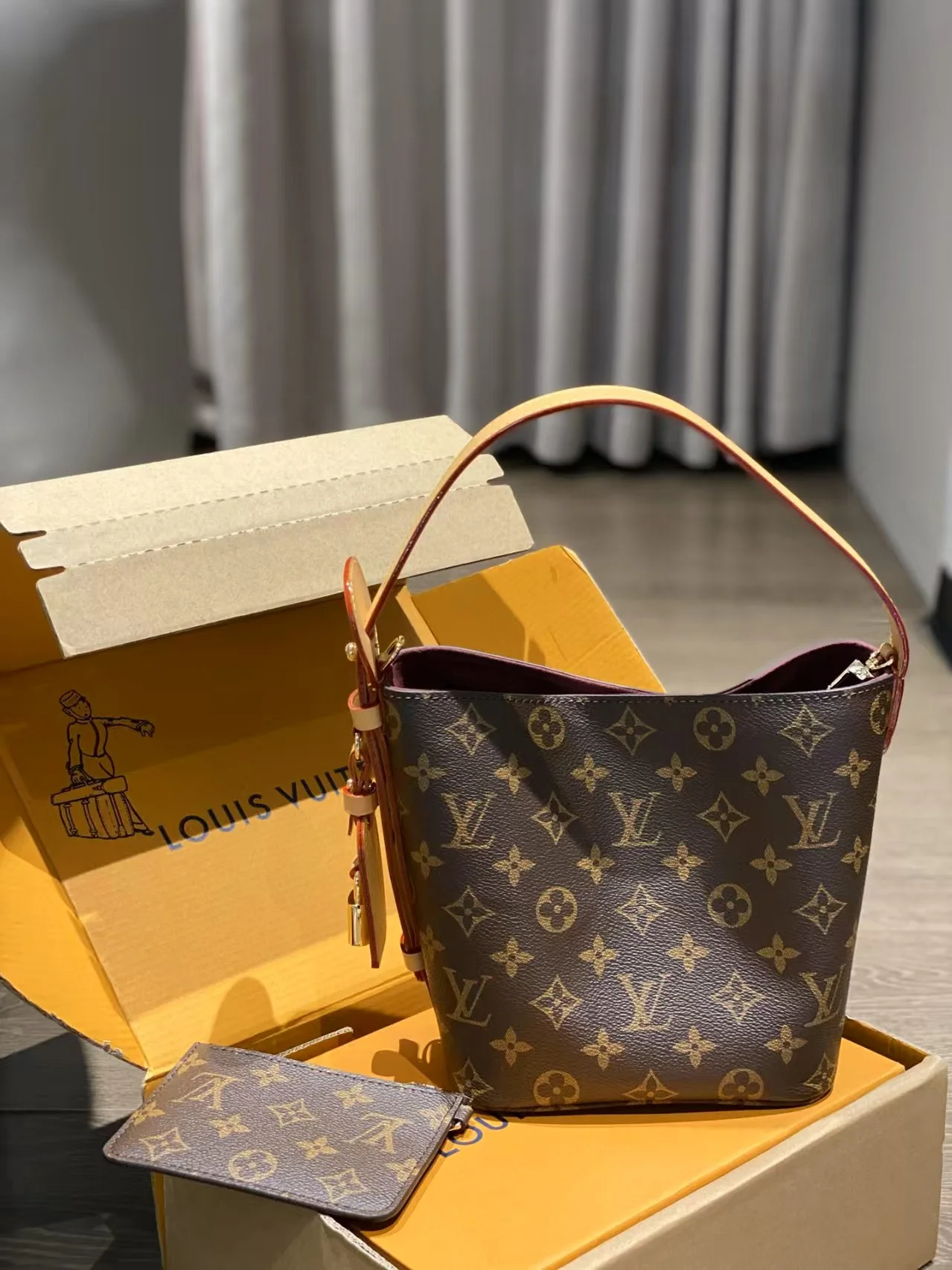 2024 Louis Vuitton all in bb M12528 - LITELUX