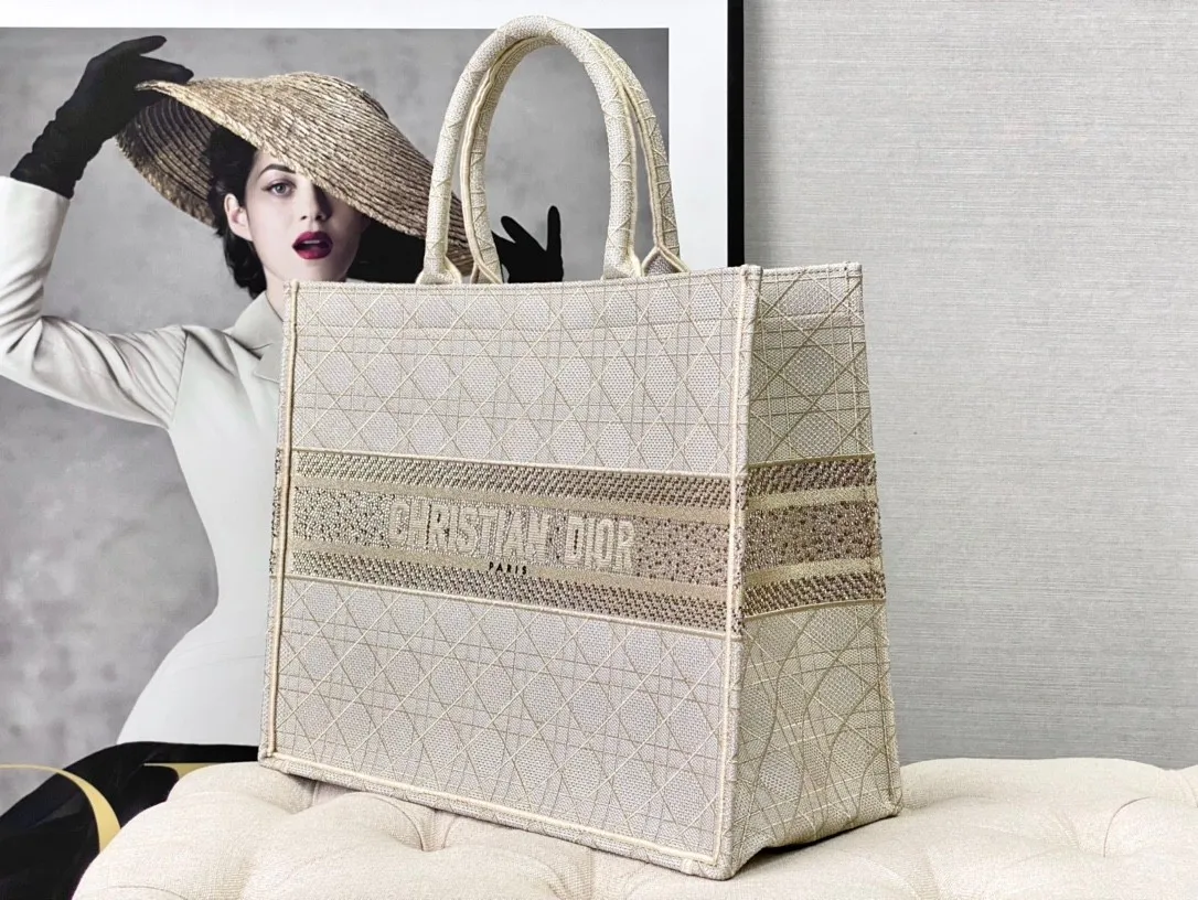 Dior Bag  – 121779564 - LITELUX