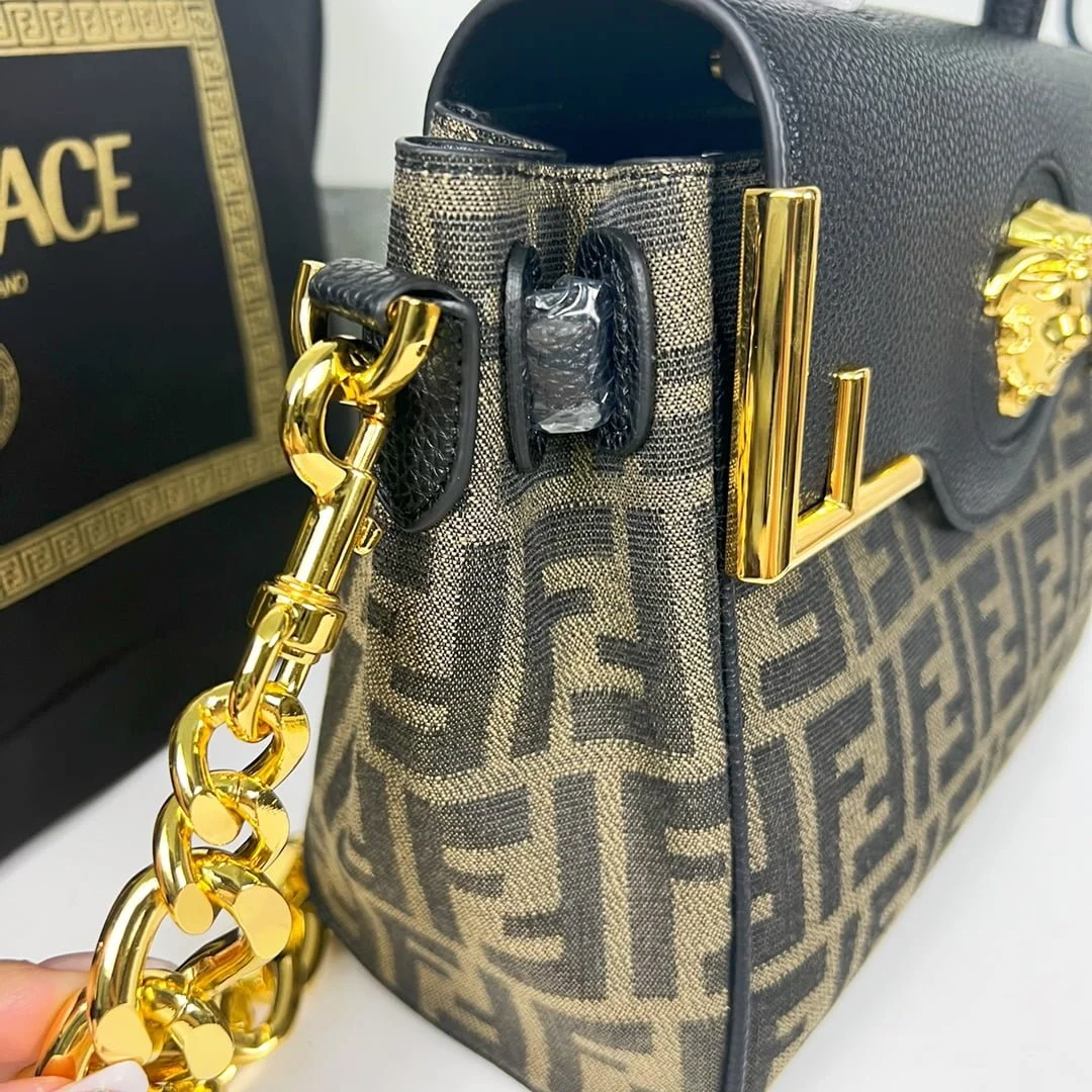 FENDI Fendace La Medusa Crossbody bag - LITELUX