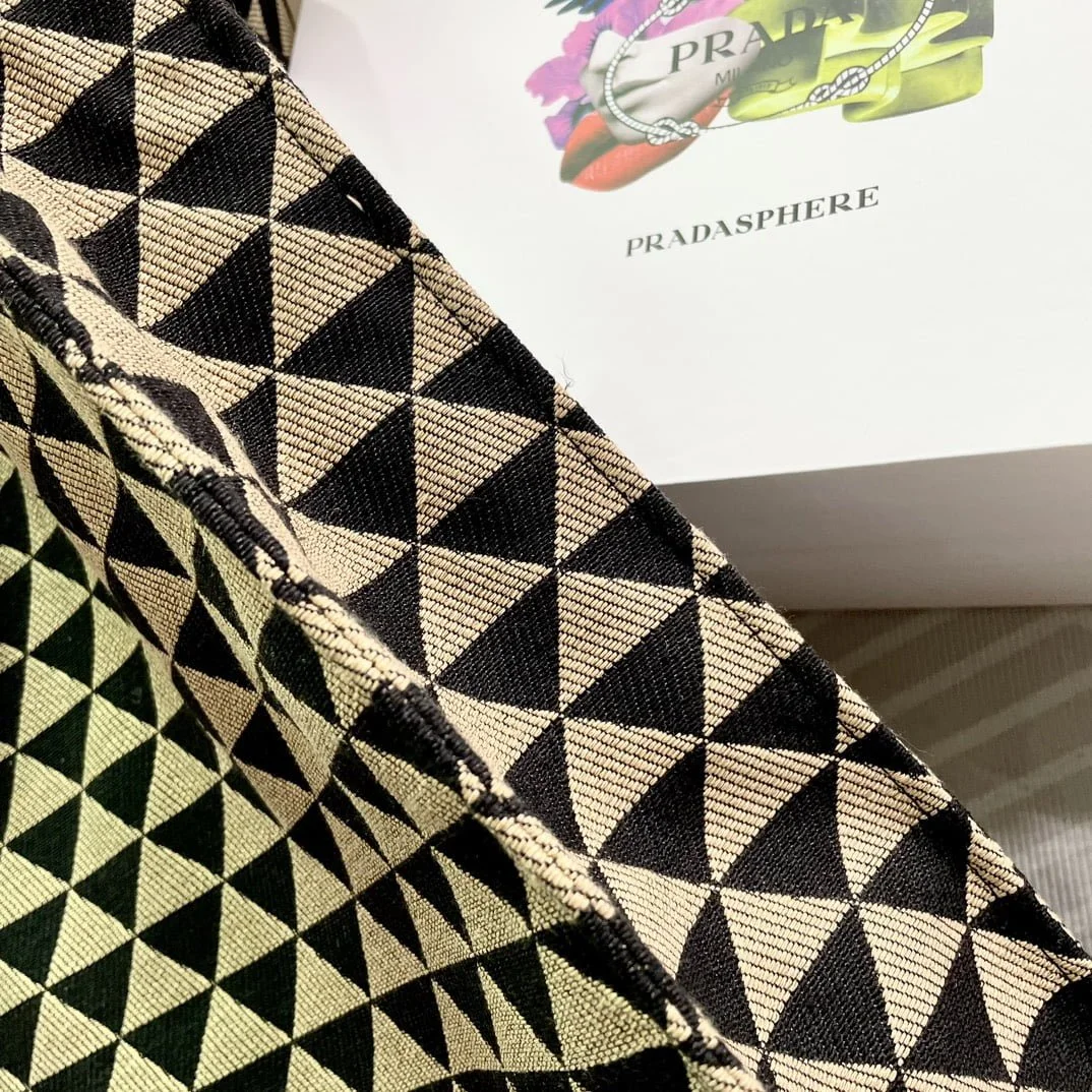 Prada embroidered fabric tote bag 1BA360  SXK8865 size: 35.5*41*11cm - LITELUX