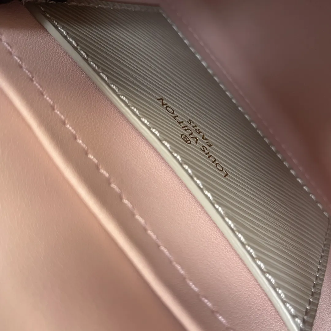 Louis Vuitton bag - LITELUX