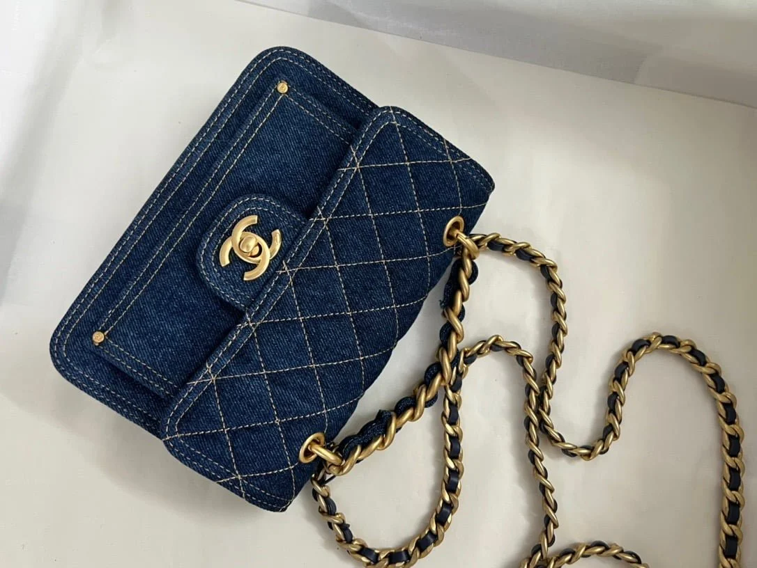 Chanel 23s denim postman cover bag 尺寸:14*19*6cm - LITELUX