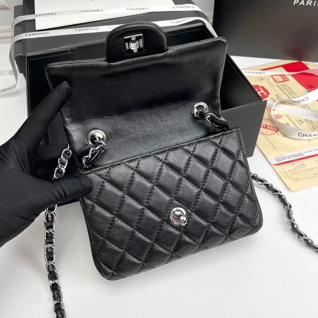 Chanel cf Square Fat 1115 sheepskin leather black size: 18*14*7cm - LITELUX