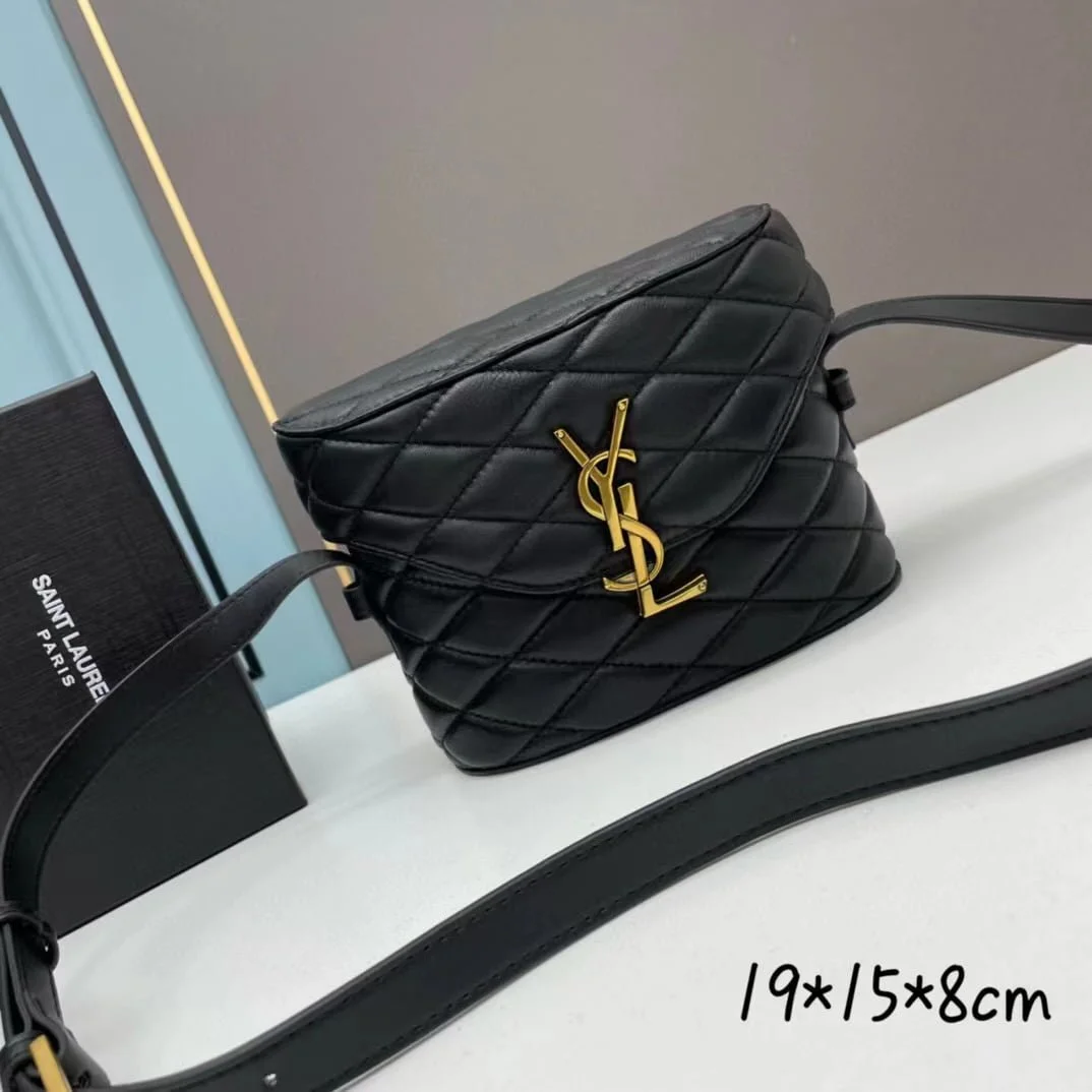 YSL JUNE Quilted sheep leather box bag with gold hardware 710080 size: 19 *15 *8cm - LITELUX
