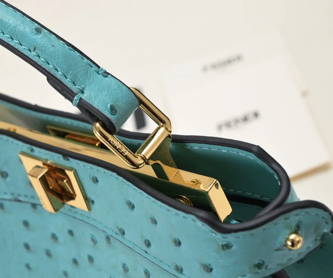 FENDI Peekaboo Light Green 23ss 335 Size: 20*15cm - LITELUX