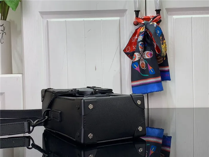 Louis Vuitton Bag - LITELUX