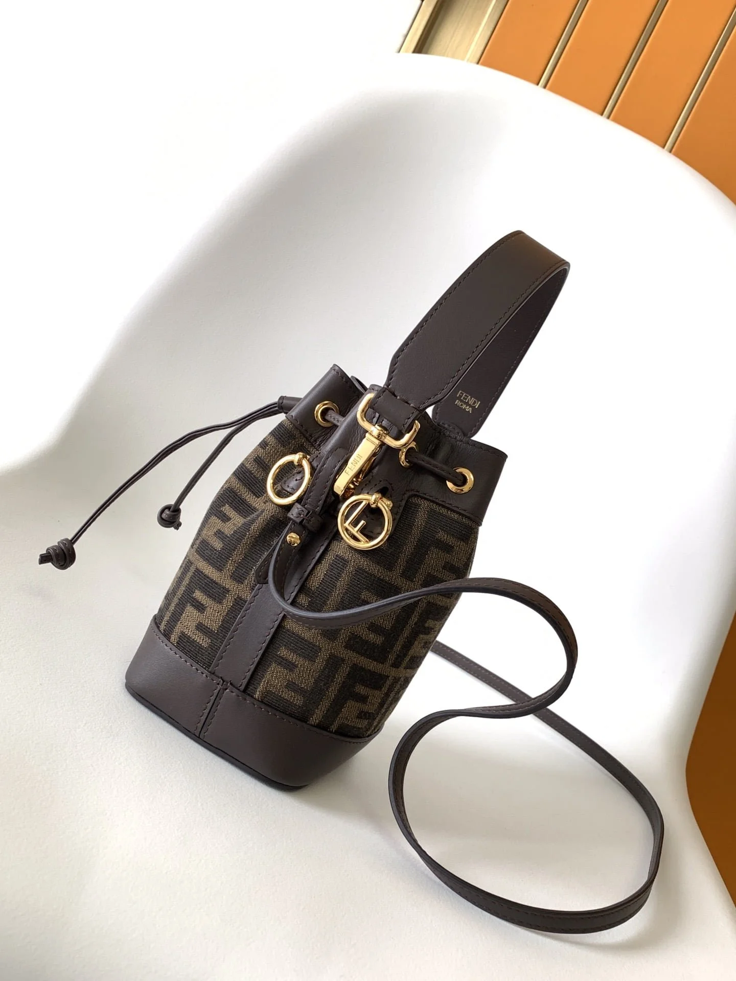 Fendi mon tresor mini Bucket bag size:18.5*12*10cm - LITELUX