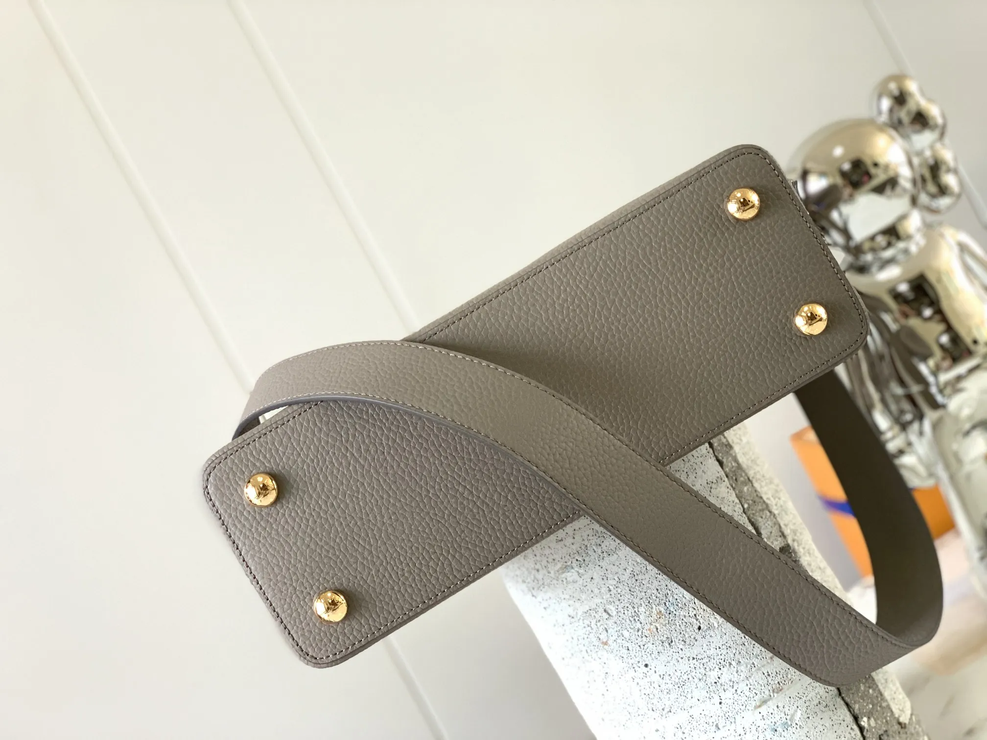 Louis Vuitton bag - LITELUX