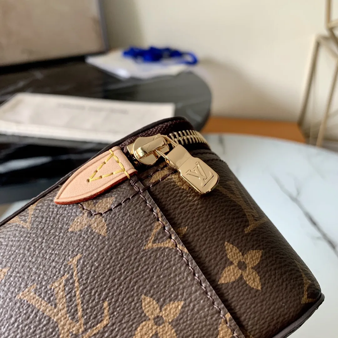 Louis Vuitton bag - LITELUX