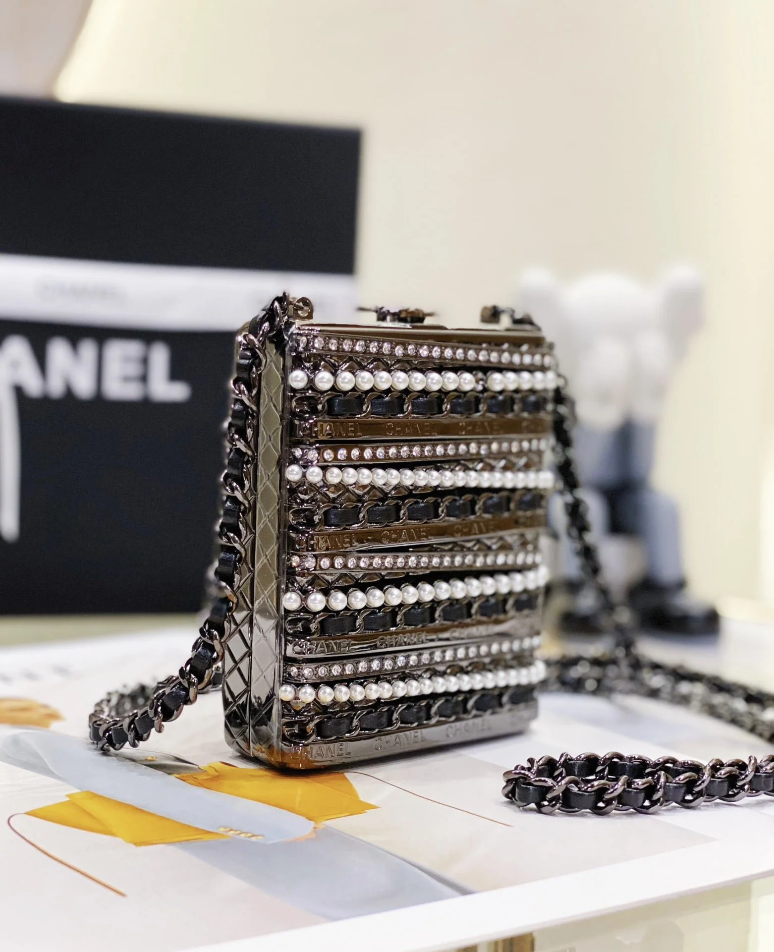 chanel22k dinner bag black Pearl string size: 11*9*4.5cm - LITELUX
