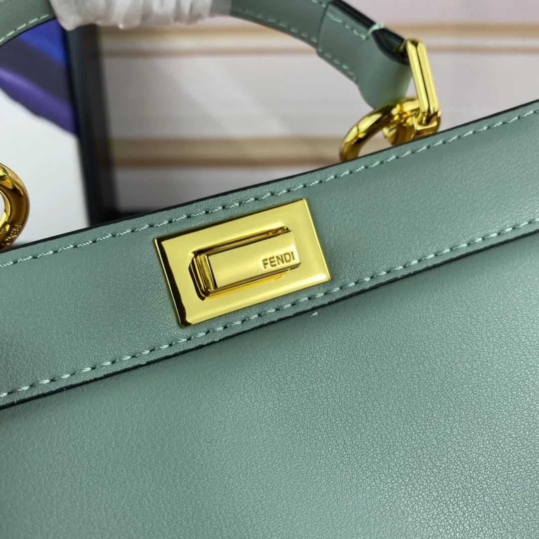 FENDI PeekaboolseeuPetite  0778  size: 20*15.5*11CM - LITELUX