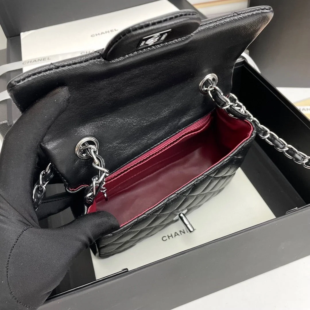 Chanel cf Square Fat 1115 sheepskin leather black size: 18*14*7cm - LITELUX