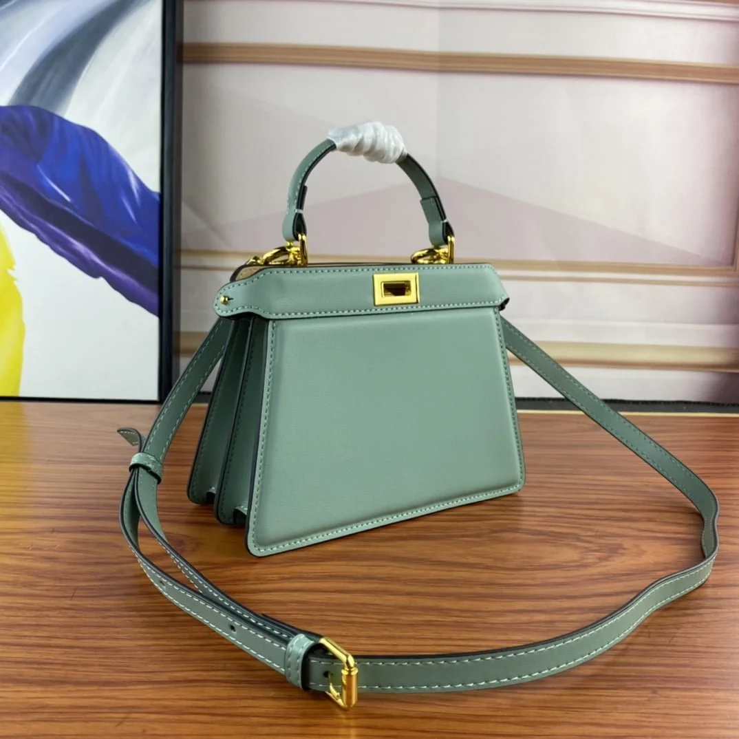 FENDI PeekaboolseeuPetite  0778  size: 20*15.5*11CM - LITELUX