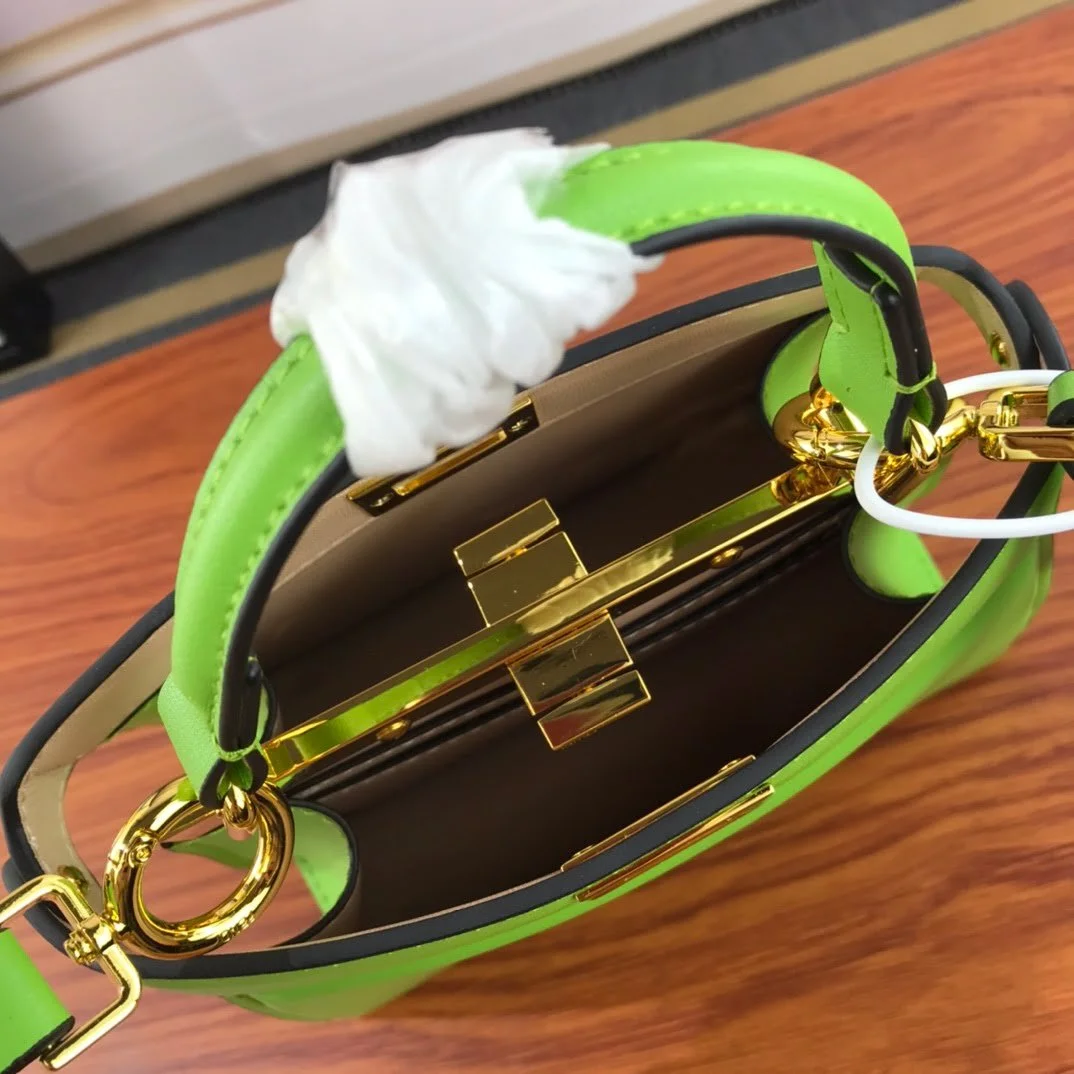 FENDI PeekaboolseeuPetite 0778 Green size: 20*15.5*11CM - LITELUX