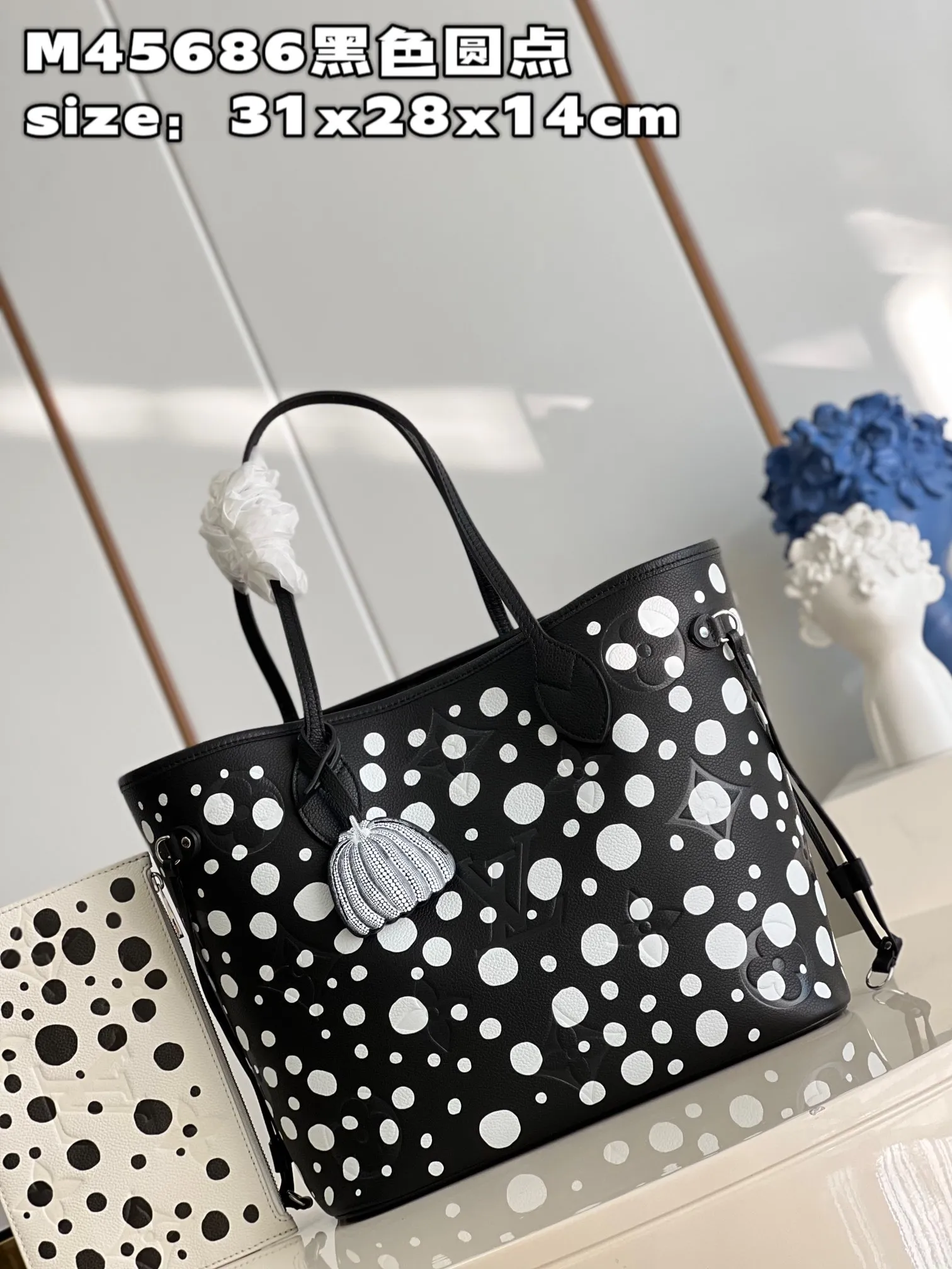 Louis Vuitton bag - LITELUX