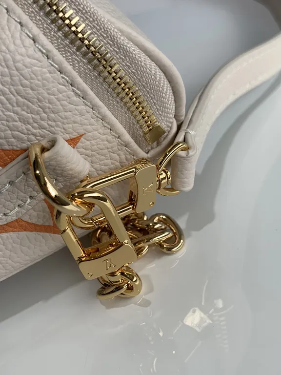 Louis Vuitton bag - LITELUX