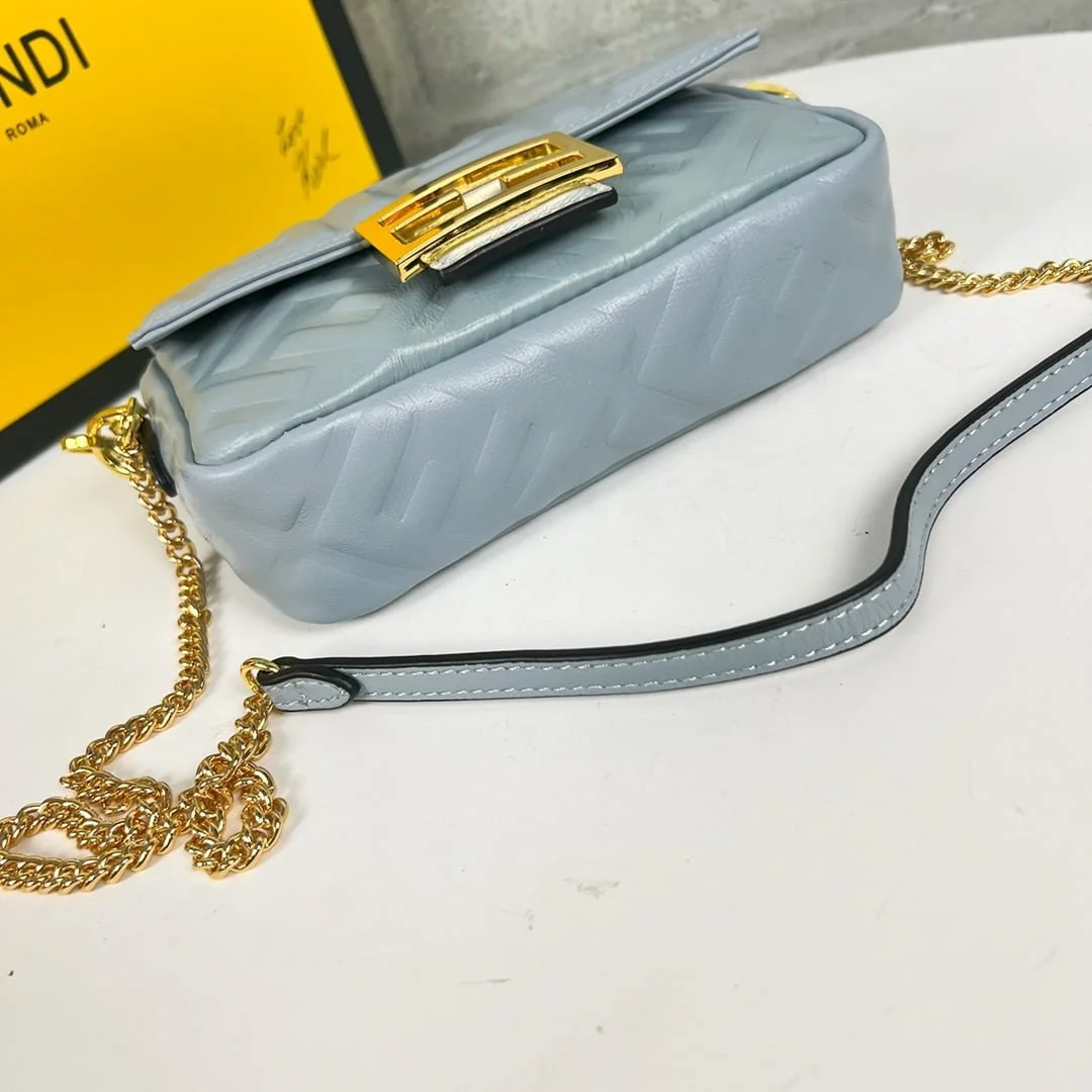 FENDI BAGUETTE Mini Chain Strap Light Blue Handbag Size: 4*18*11cm - LITELUX