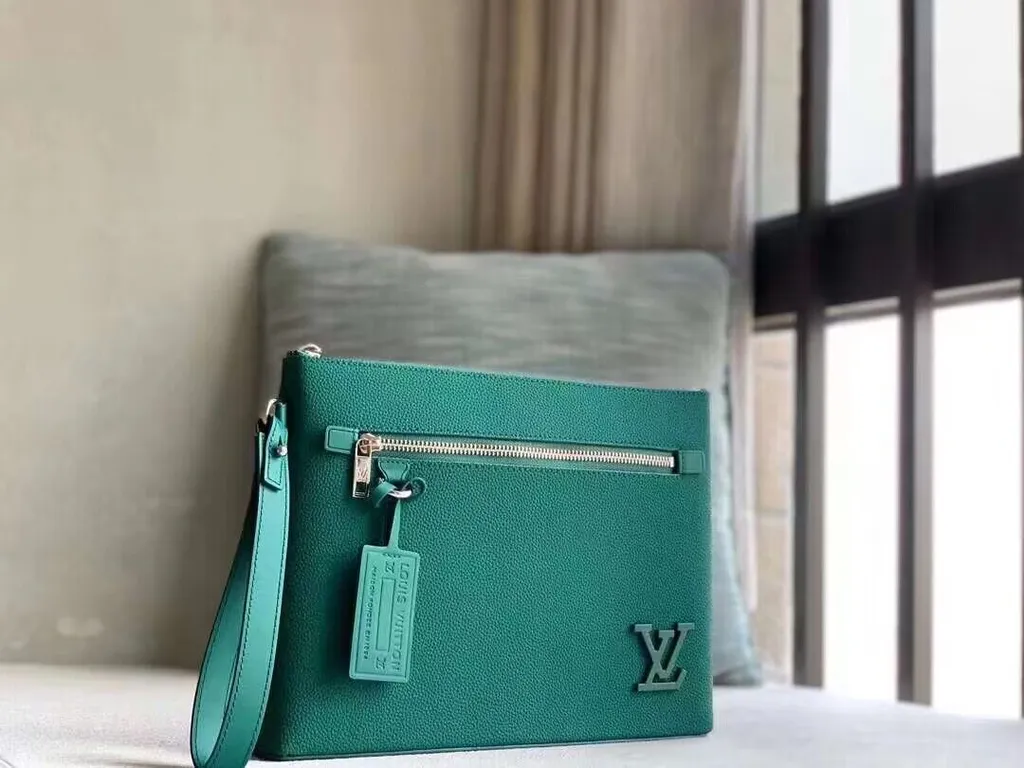 Louis Vuitton bag - LITELUX