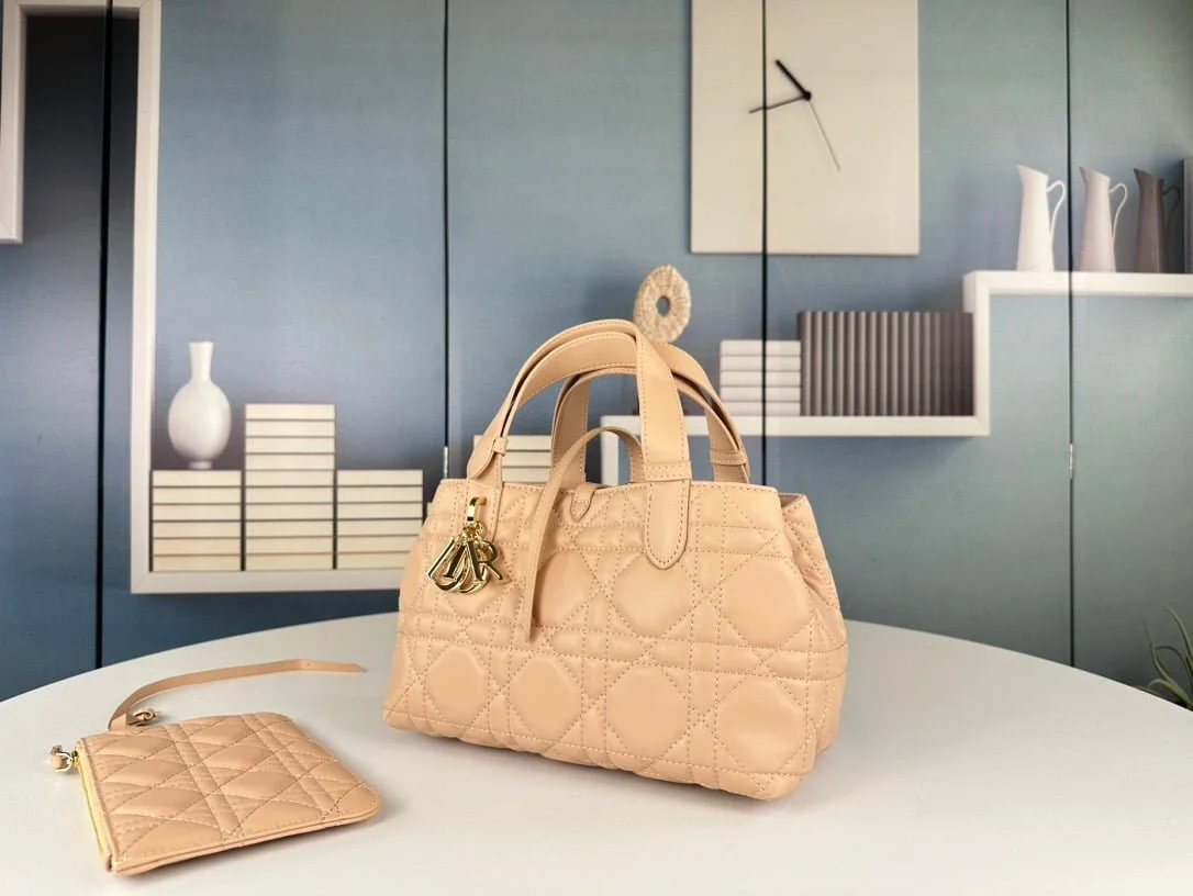 Dior  toujours Handbag 2822 size: 23* 14 * 12 cm - LITELUX