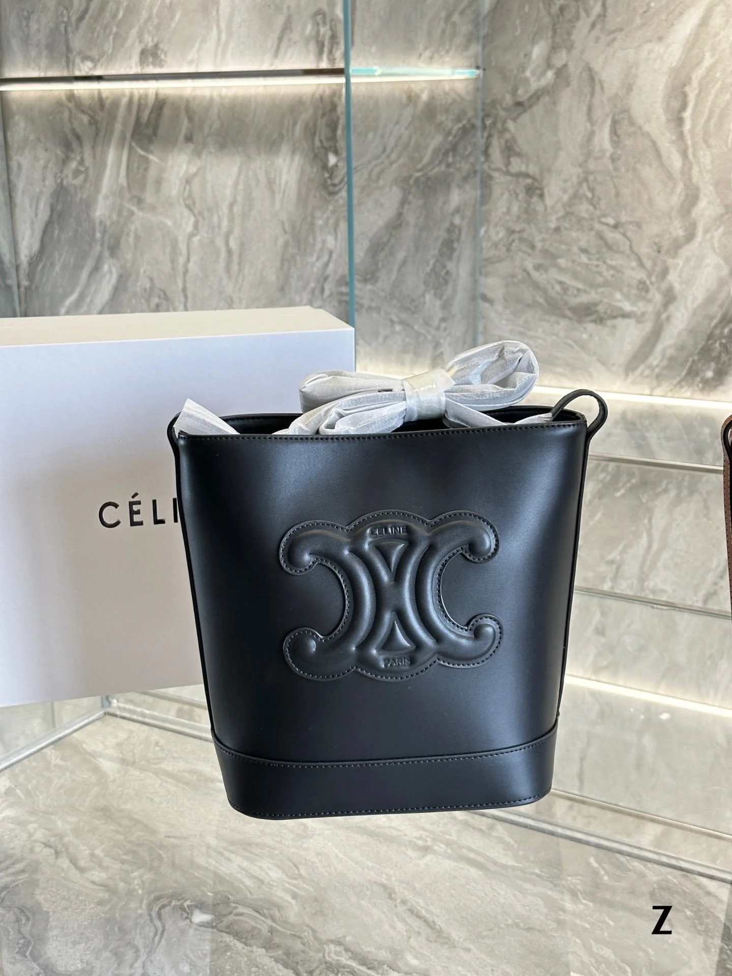 CELINE Caramel brown /Black bucket bag Size: 22*27cm - LITELUX