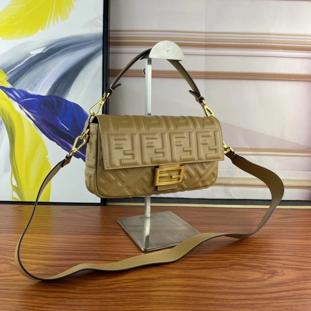 FENDI BAGUETTE Embossed design Ginger Handbag F0191 Size: 26x5x15cm - LITELUX