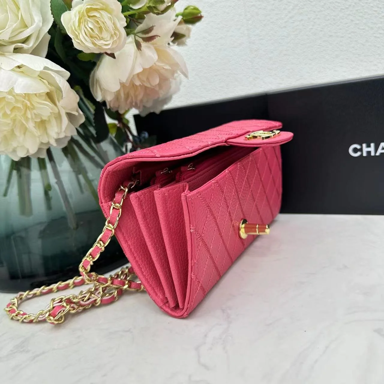 Chanel chain crossbody bag diamond and litchi cowhide 50098 size: 19*10*3.5cm - LITELUX