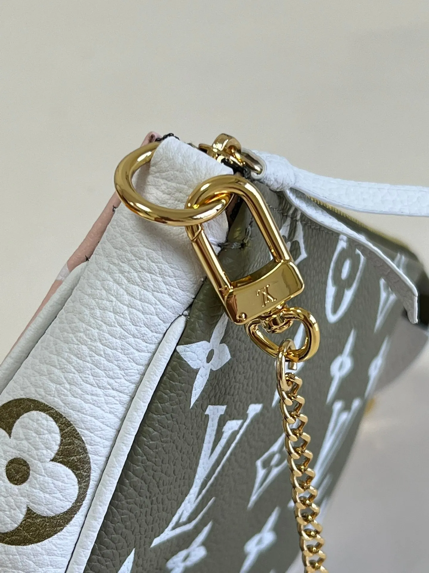 Louis Vuitton Bag  – 112426087 - LITELUX