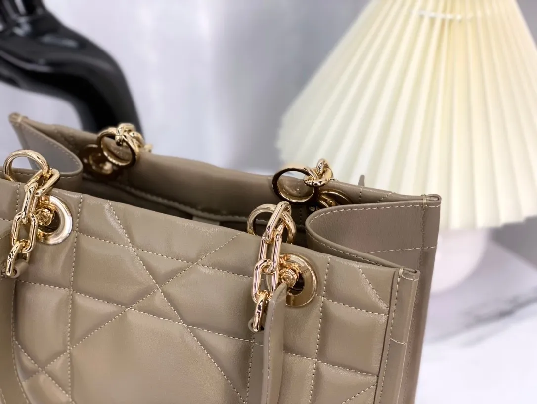 Dior Bag  – 123164192 - LITELUX