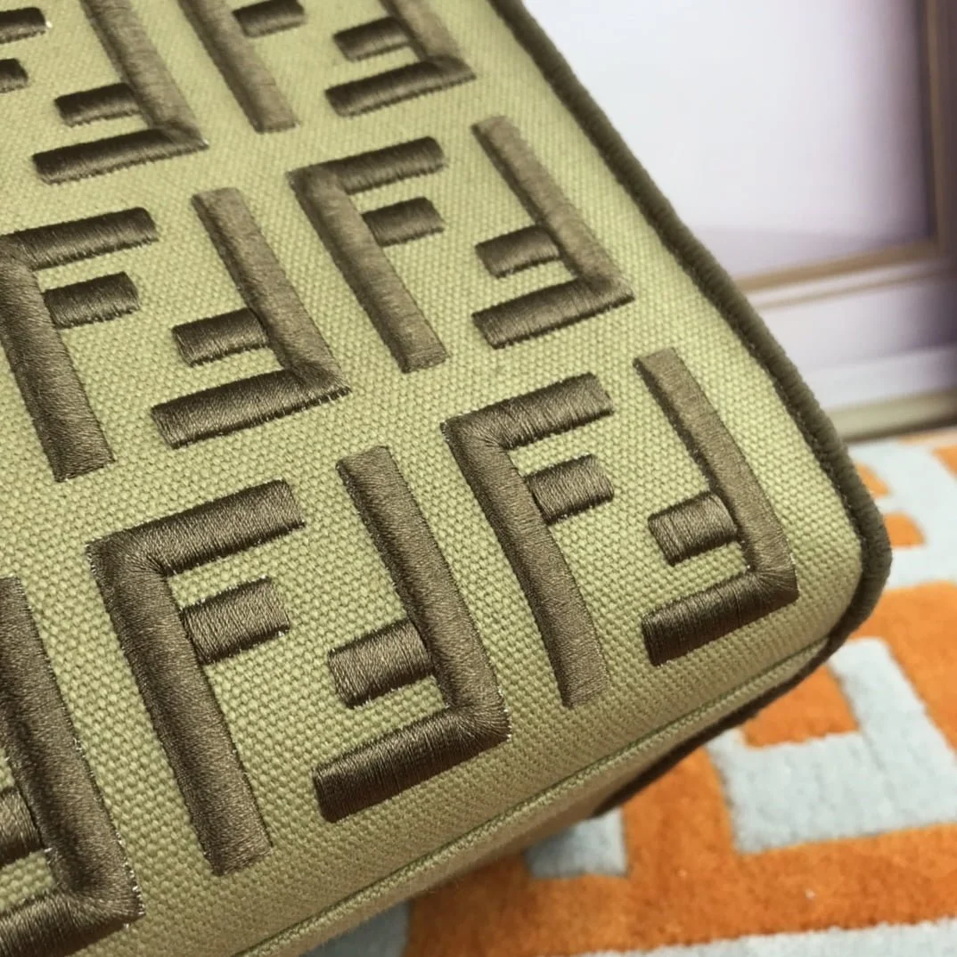 FENDI peekaboo Canvas Tote with mobile phone bag 2118 Size: 37*32 cm - LITELUX