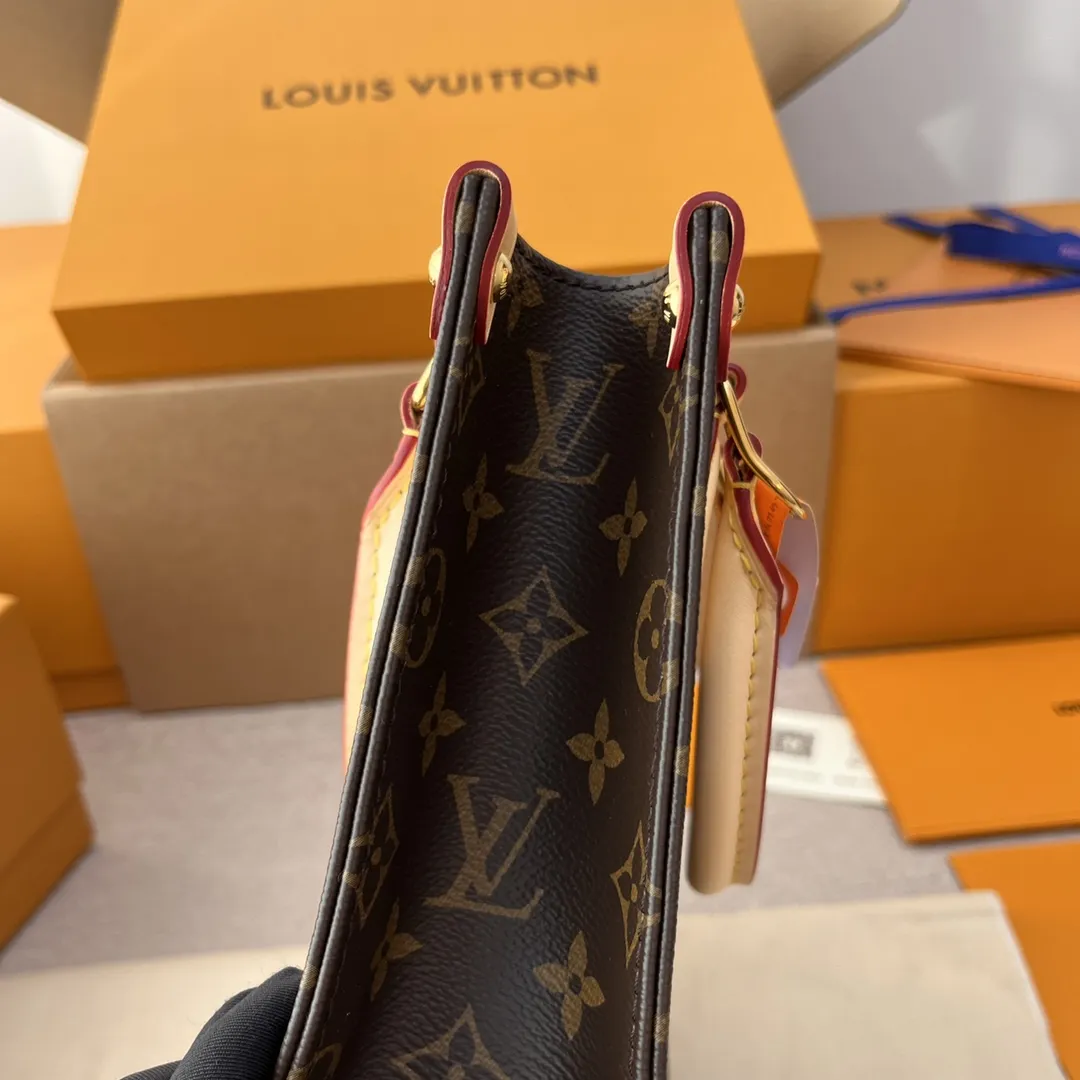 Louis Vuitton bag - LITELUX