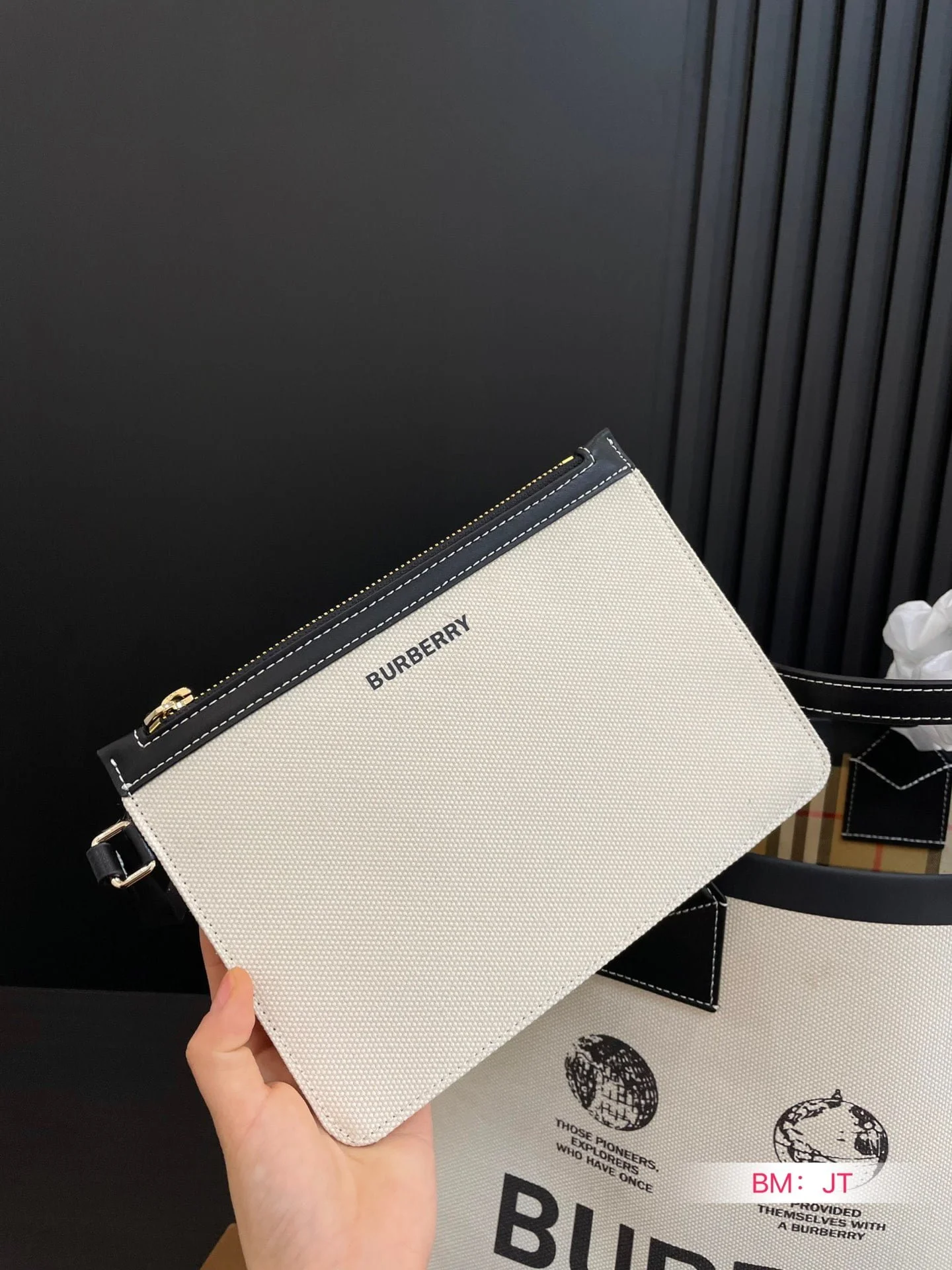 Burberry tote Shopping bag size: 34*26cm - LITELUX