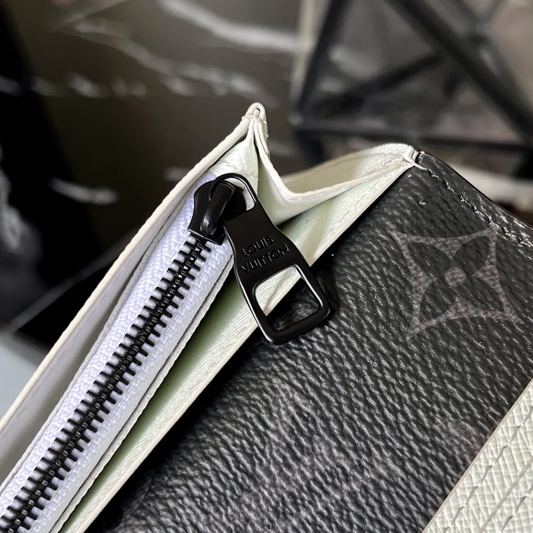 Louis Vuitton bag - LITELUX