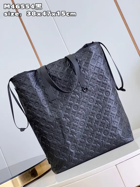 Louis Vuitton bag - LITELUX