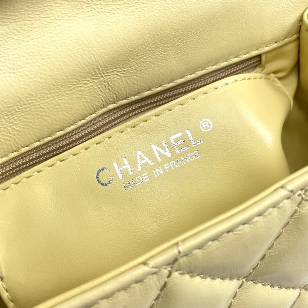 Chanel cf Square Fat 1115 sheepskin leather yellow size: 18*14*7cm - LITELUX