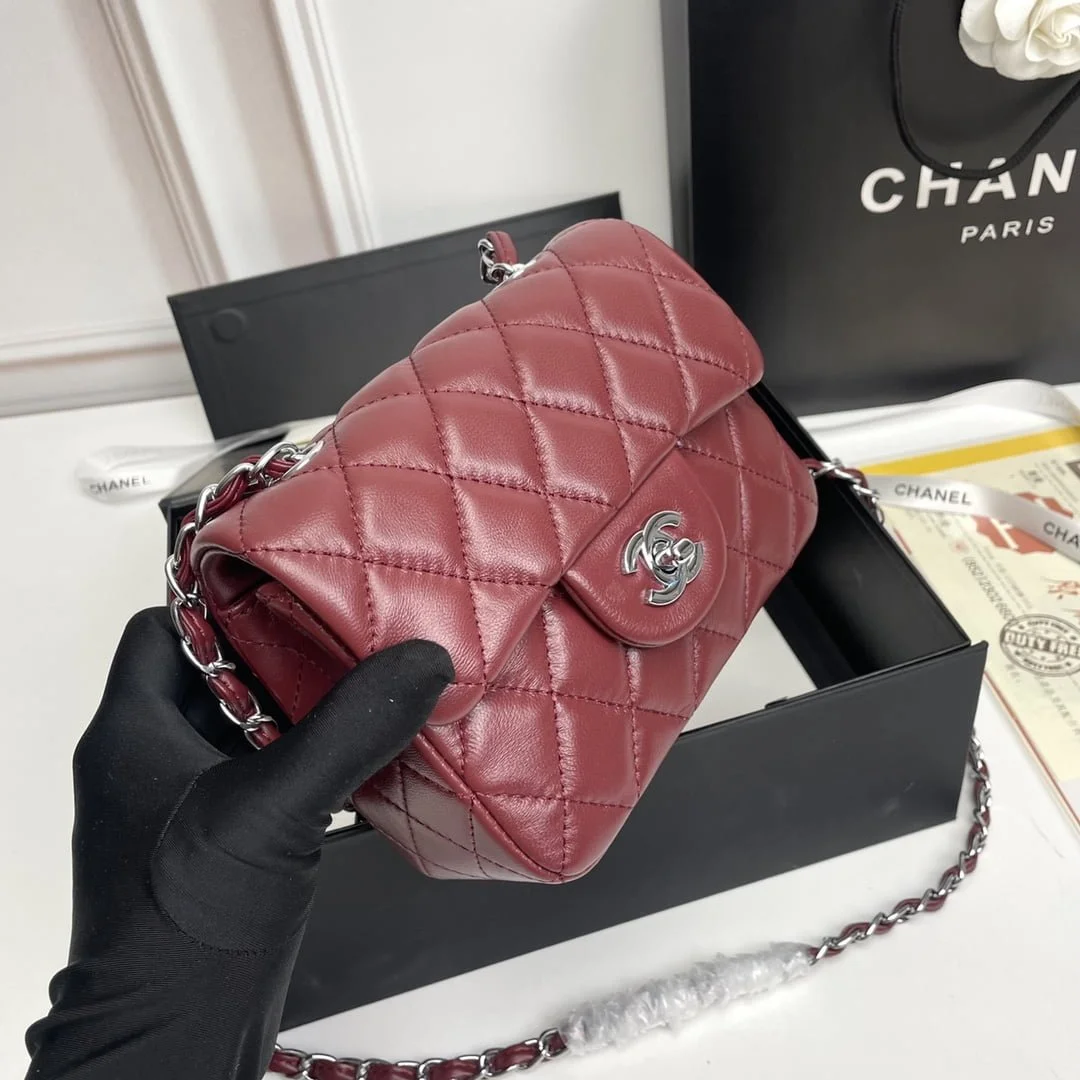 Chanel cf Square Fat 1115 sheepskin leather red size: 18*14*7cm - LITELUX