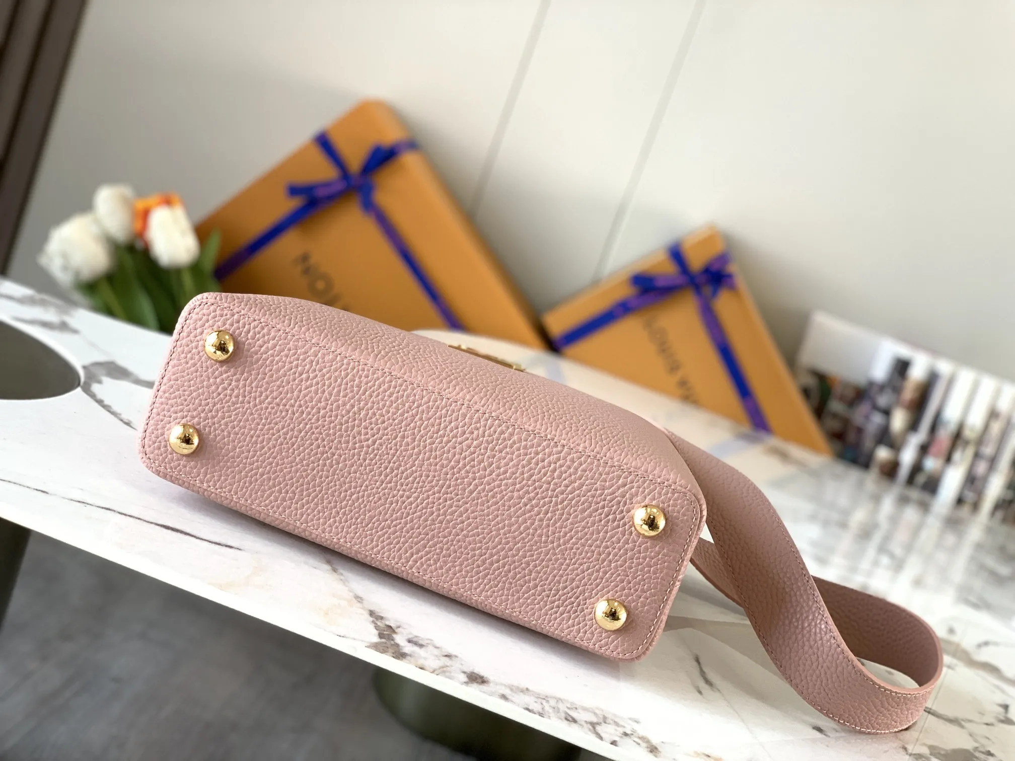 Louis Vuitton bag - LITELUX