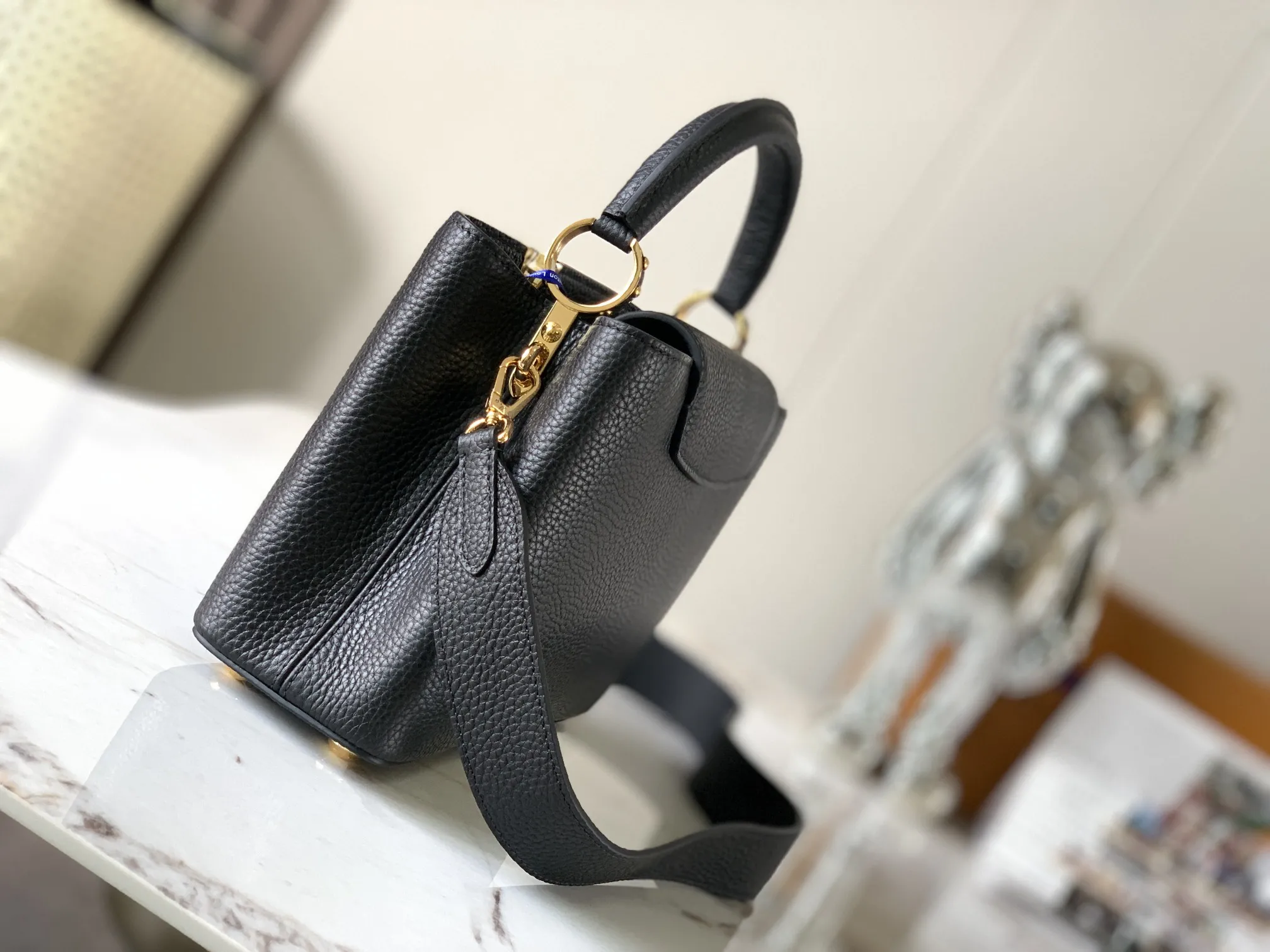 Louis Vuitton bag - LITELUX