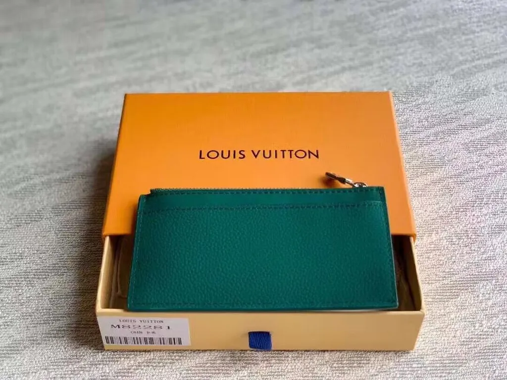 Louis Vuitton bag - LITELUX