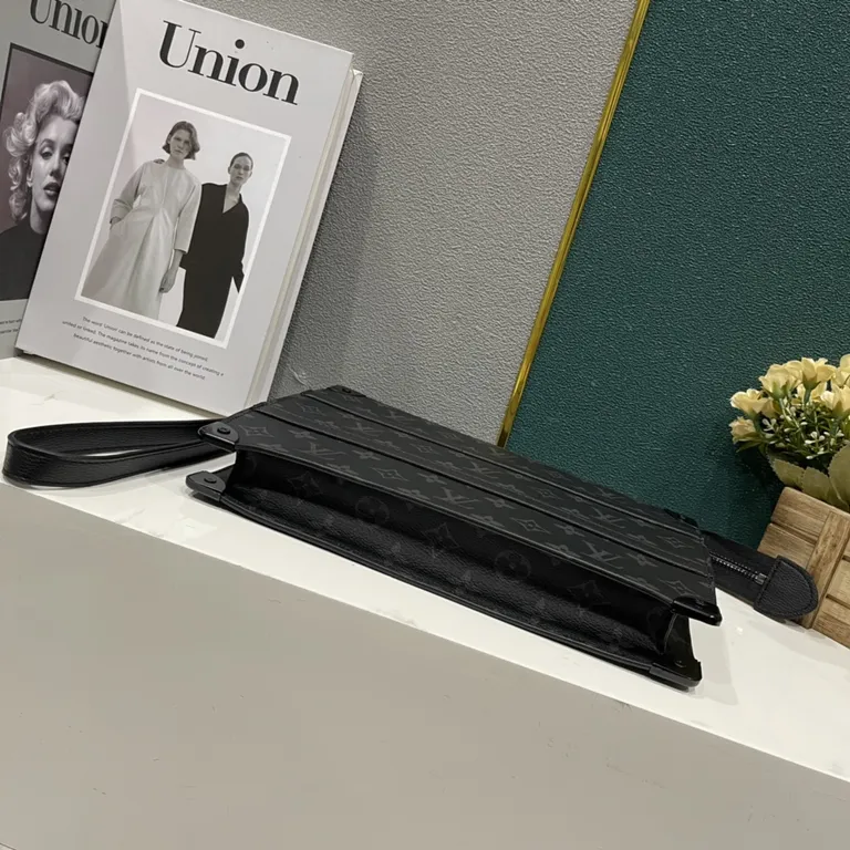 Louis Vuitton bag - LITELUX