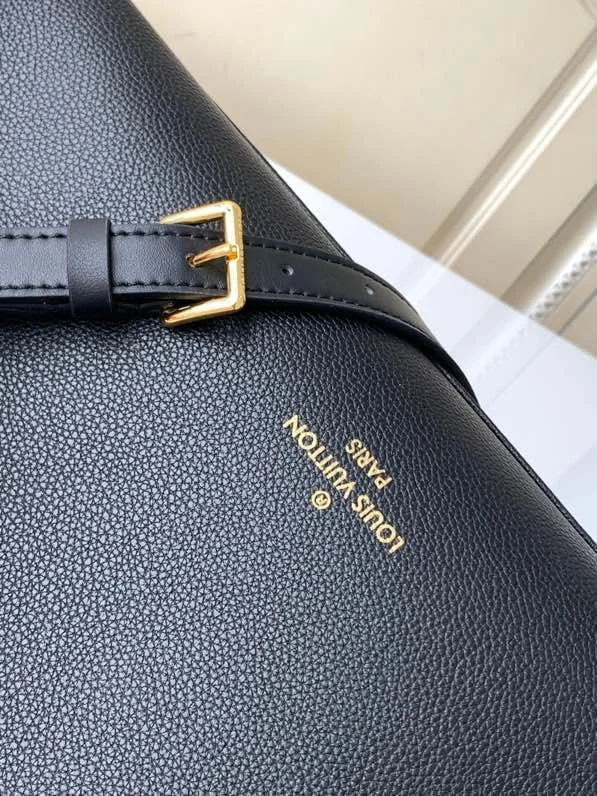 Louis Vuitton / LV on my side m22225 Black size: 30.5*24.5*14cm - LITELUX