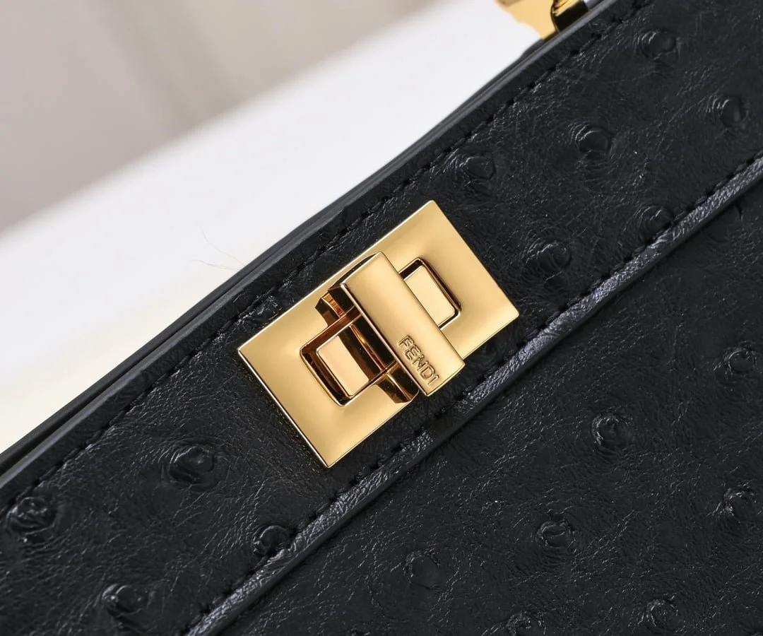 FENDI Peekaboo Black 23ss 335 Size: 20*15cm - LITELUX