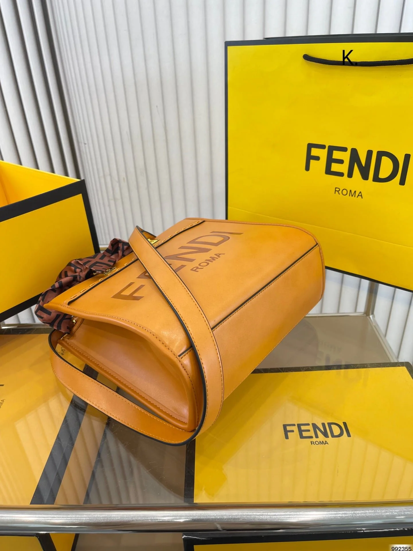 FENDI Tote bag Black/Brown/White Size: 25*22cm - LITELUX